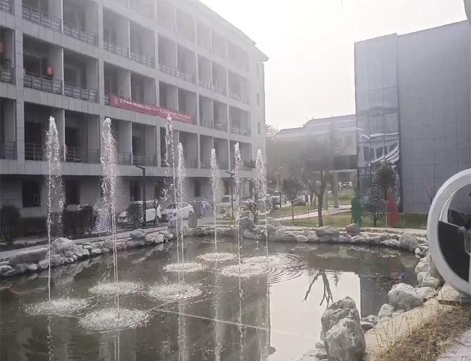臨潼區(qū) 工人療養(yǎng)院自行車噴泉