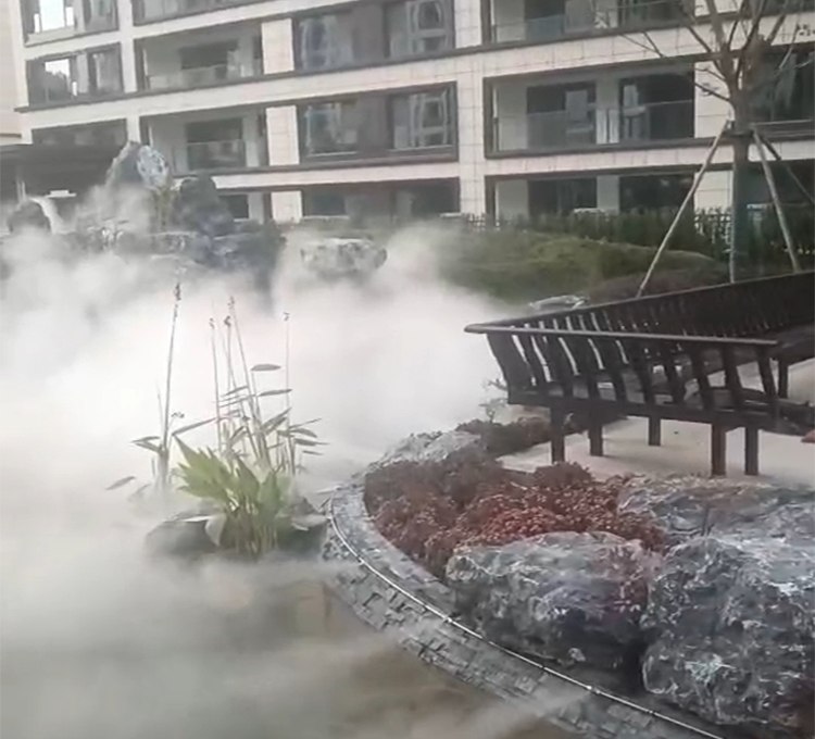 西安 世紀(jì)瀾庭小區(qū)噴霧造景項(xiàng)目
